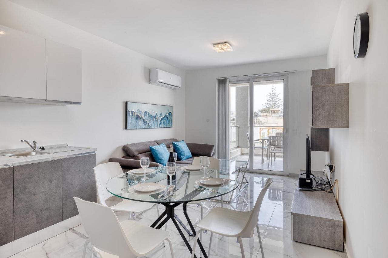 Deluxe 2br In St Julians Сент Джулианс
